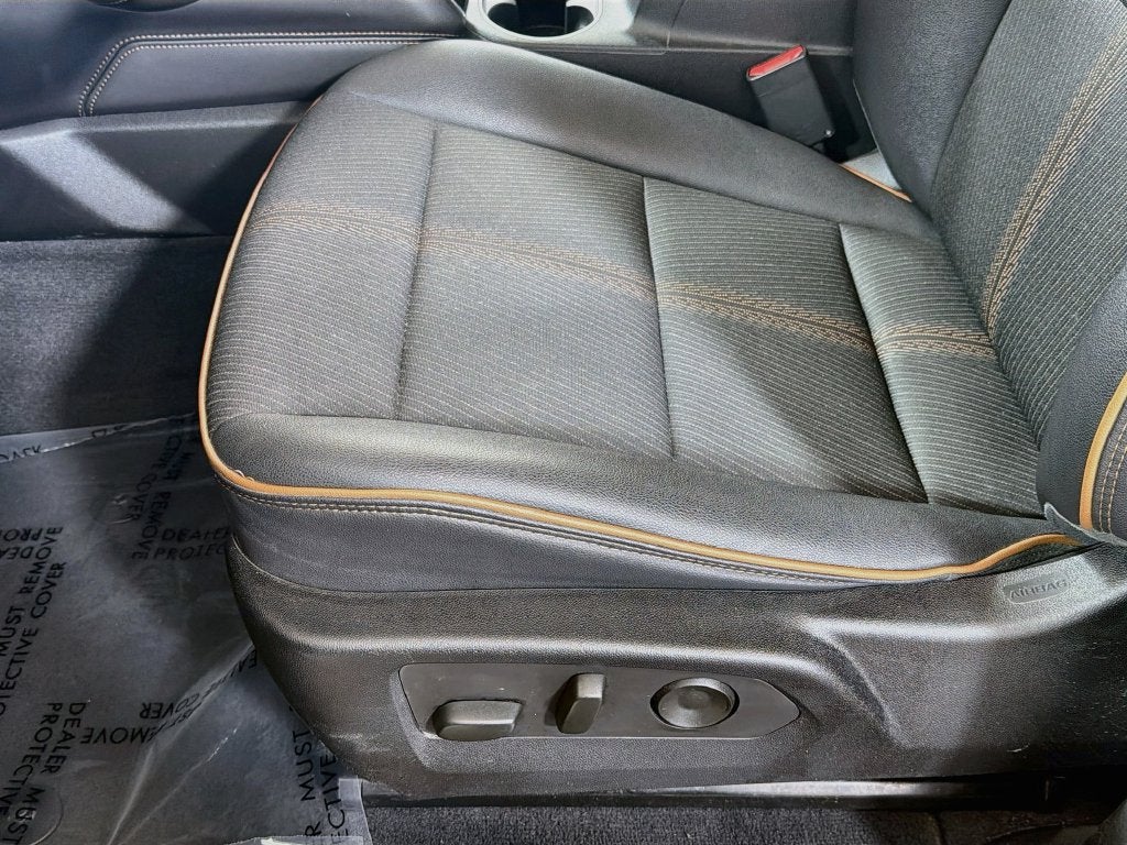 2023 GMC Canyon AT4