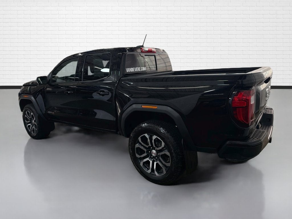 2023 GMC Canyon AT4