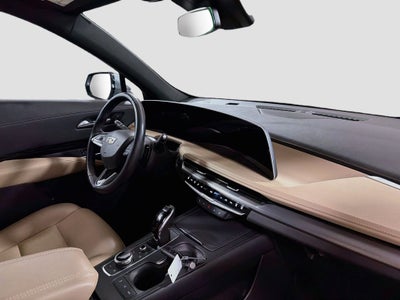 2024 Cadillac XT4 Luxury