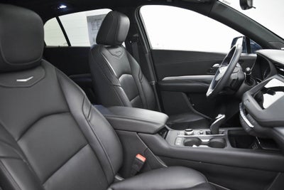 2022 Cadillac XT4 Premium Luxury