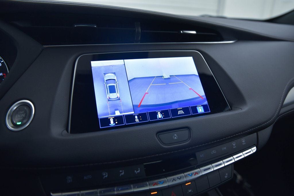 2022 Cadillac XT4 Premium Luxury