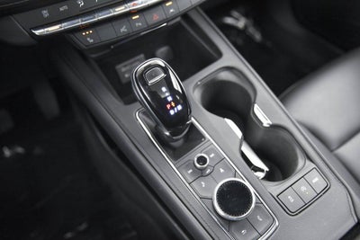 2022 Cadillac XT4 Premium Luxury