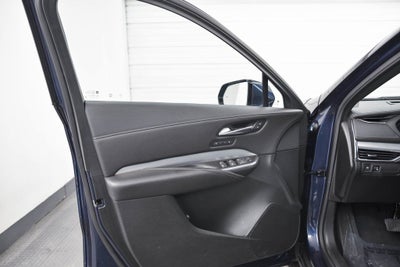 2022 Cadillac XT4 Premium Luxury