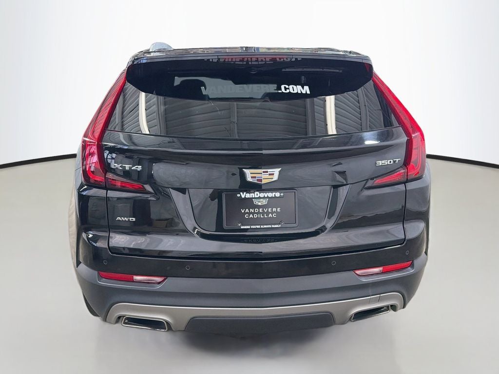 2020 Cadillac XT4 Premium Luxury