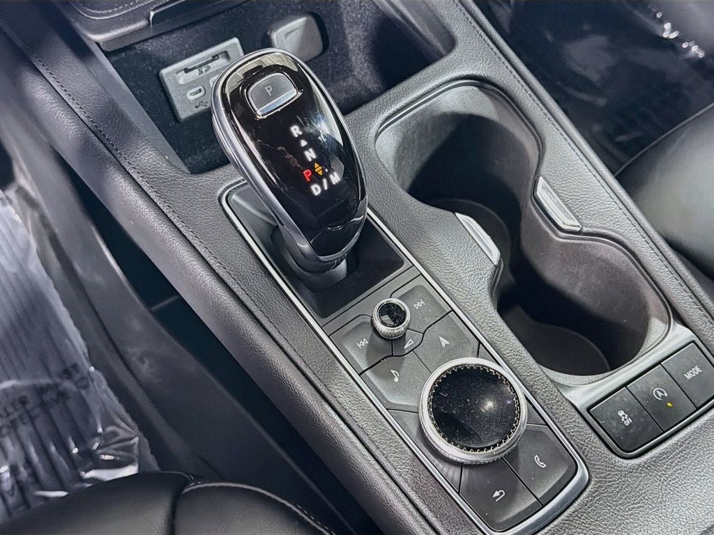 2022 Cadillac XT4 Premium Luxury