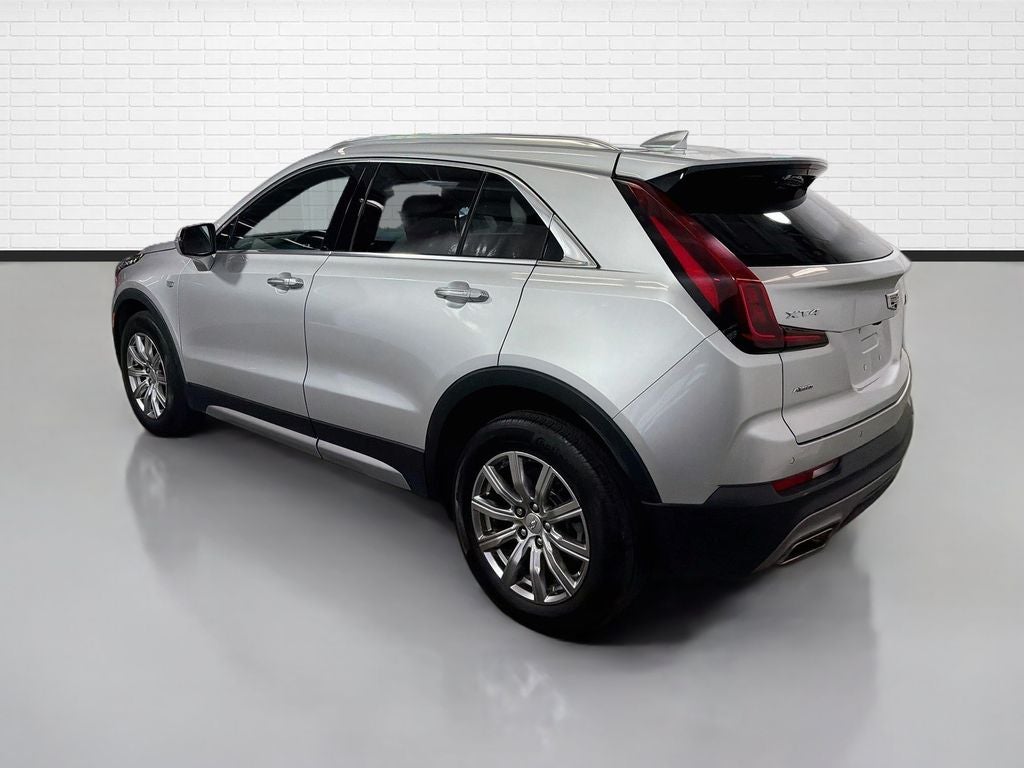 2022 Cadillac XT4 Premium Luxury