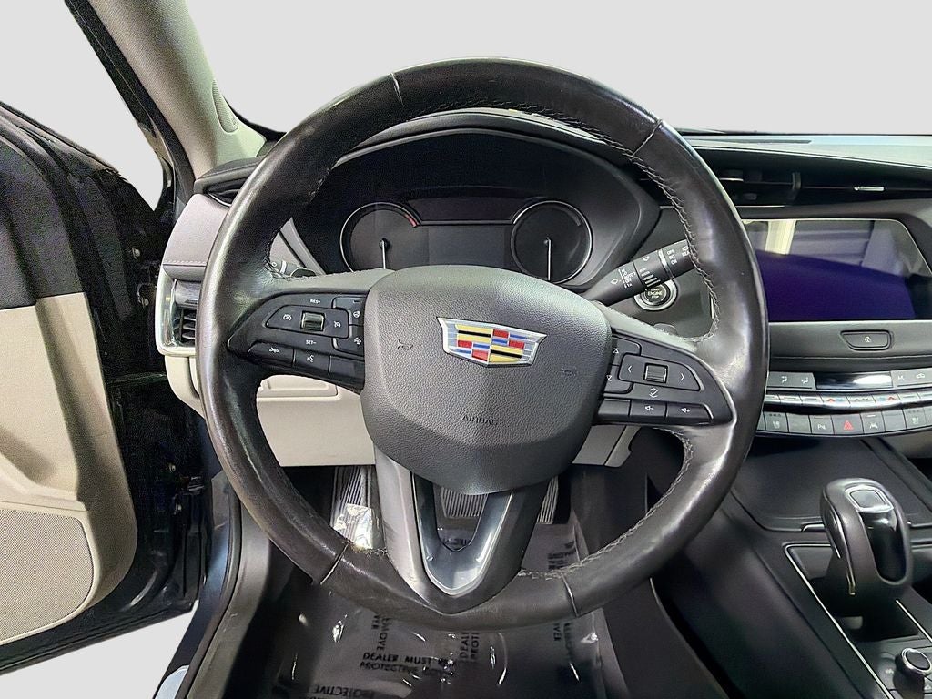 2019 Cadillac XT4 Premium Luxury