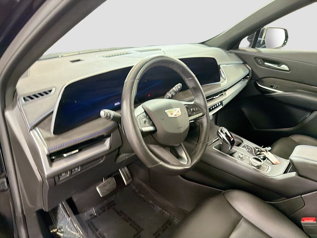 2024 Cadillac XT4 Sport