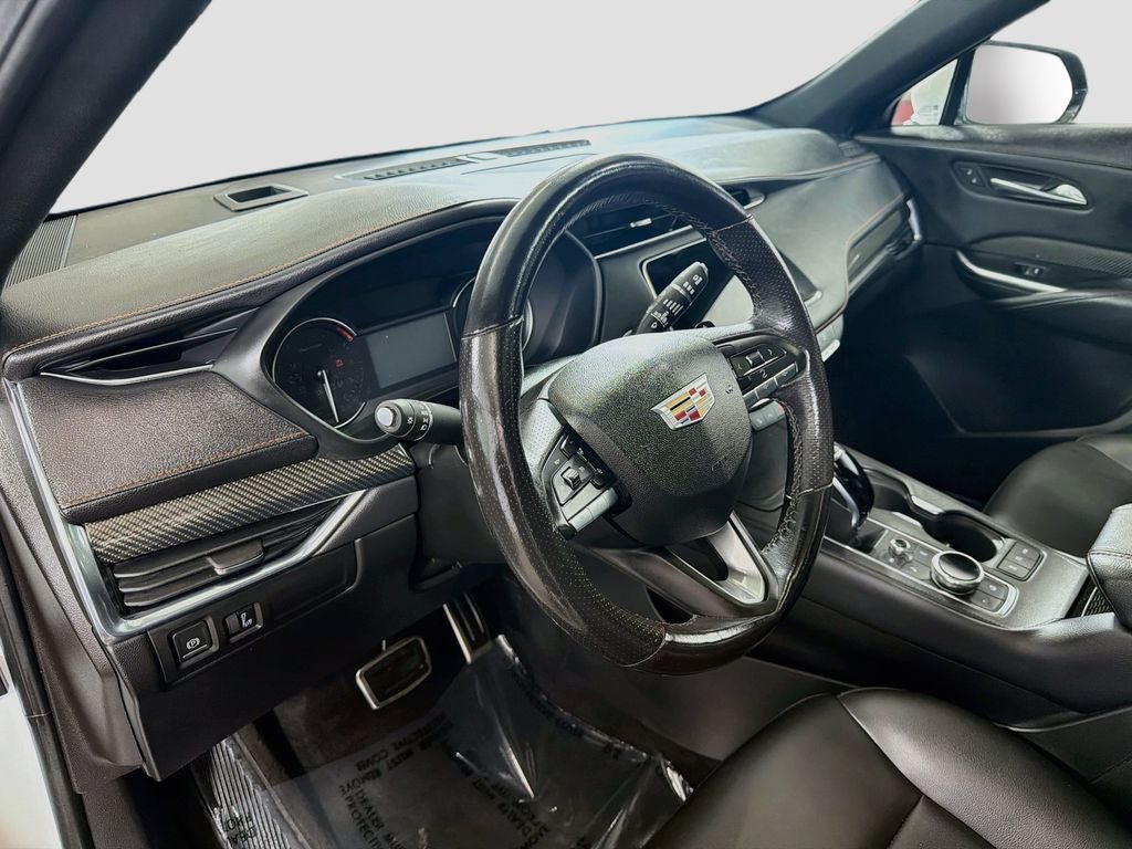 2023 Cadillac XT4 Sport