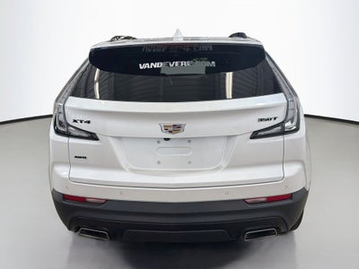 2022 Cadillac XT4 Sport