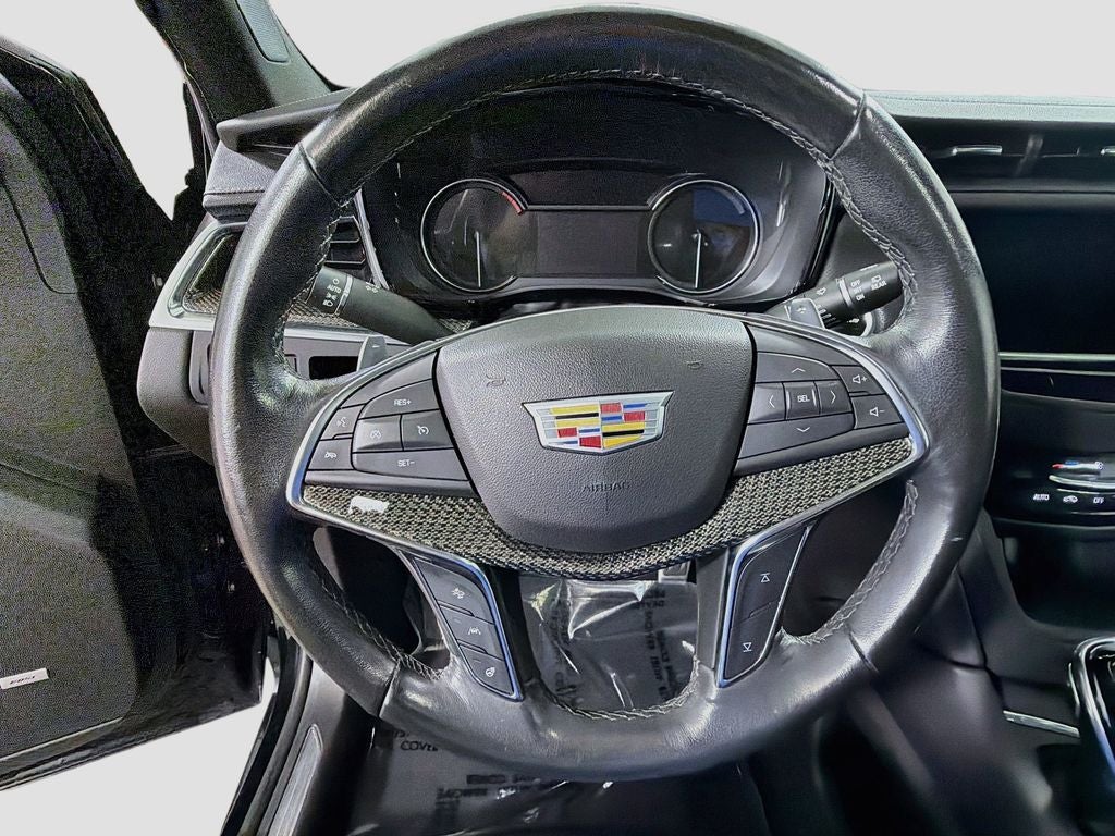 2022 Cadillac XT5 Sport