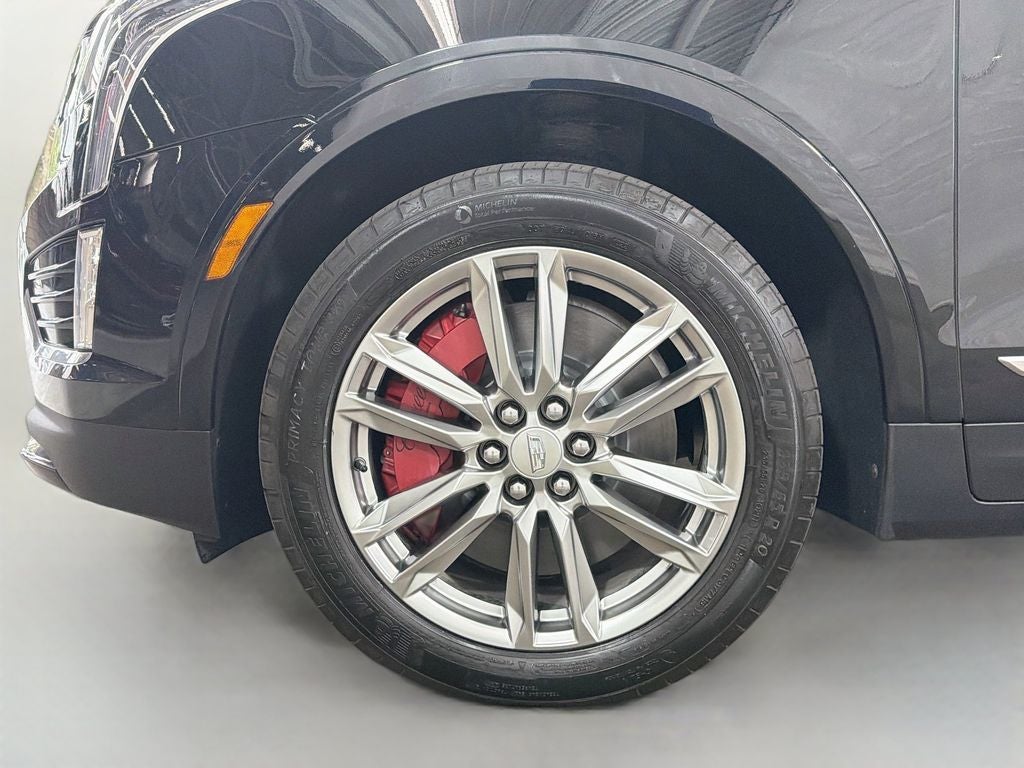 2022 Cadillac XT5 Sport