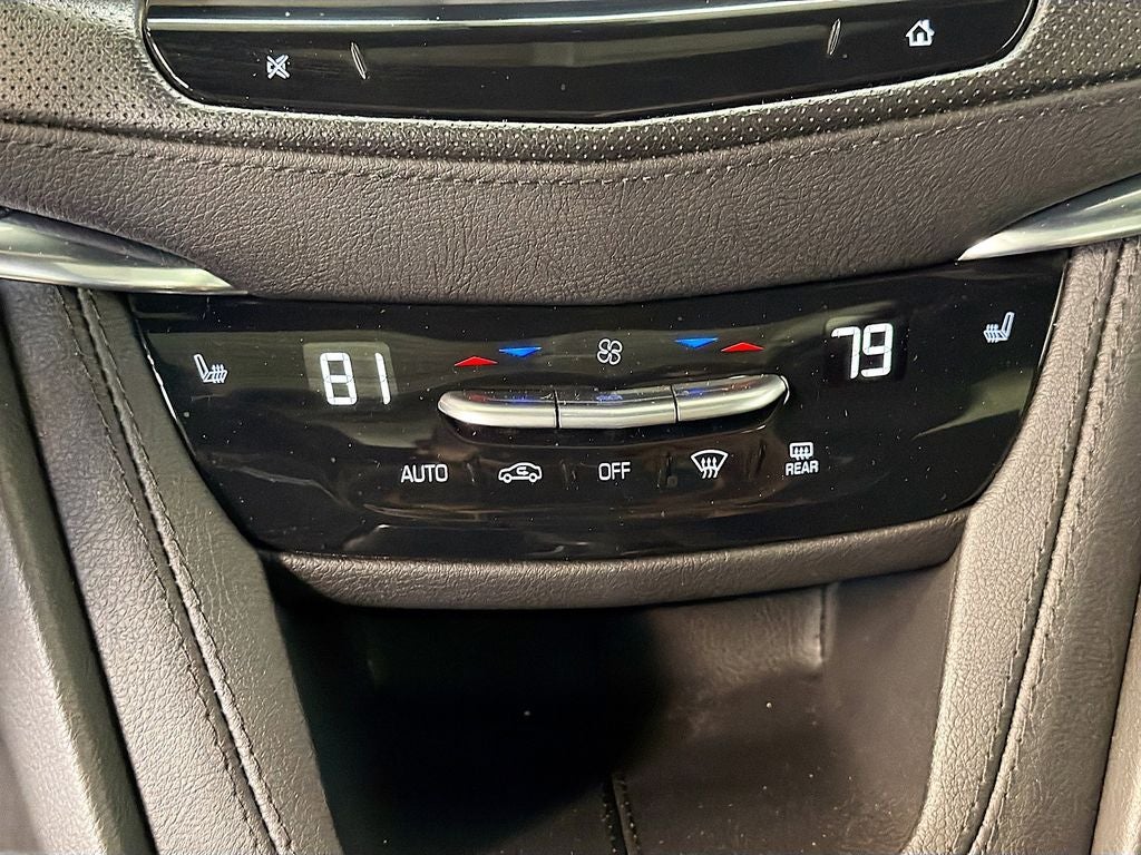 2023 Cadillac XT5 Sport