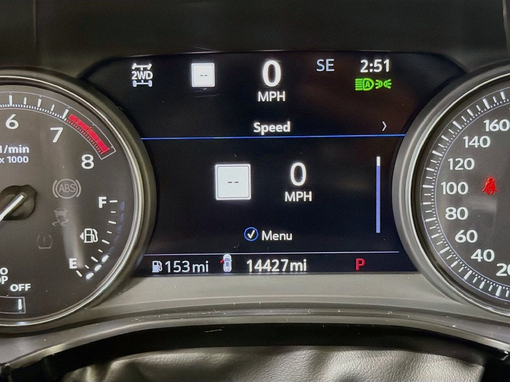 2025 Cadillac XT5 Sport