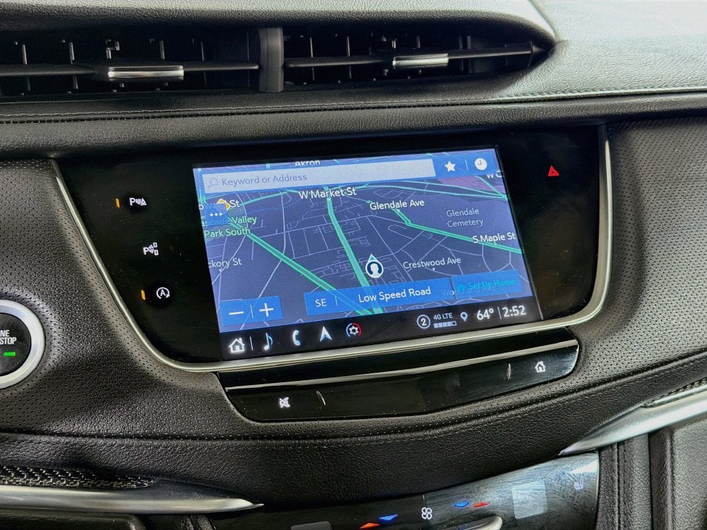 2025 Cadillac XT5 Sport