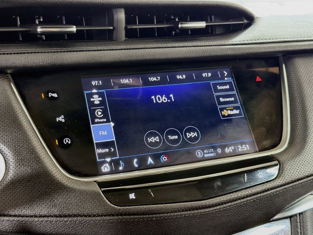 2025 Cadillac XT5 Sport