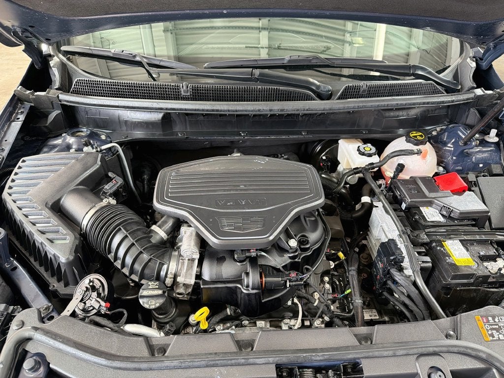 2025 Cadillac XT5 Sport
