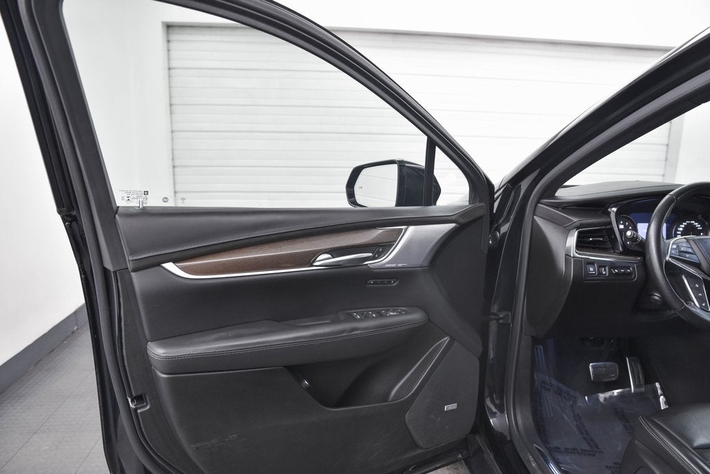 2023 Cadillac XT5 Sport