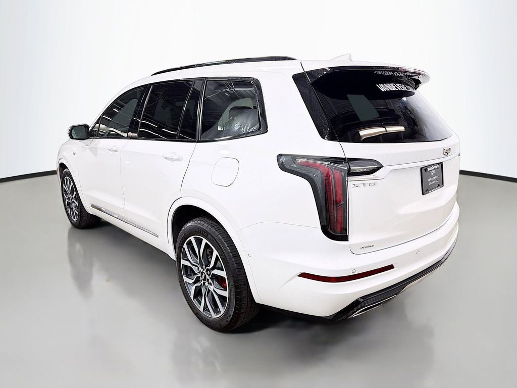 2024 Cadillac XT6 Sport