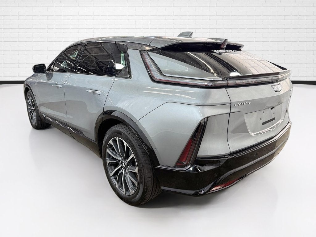 2024 Cadillac LYRIQ Sport