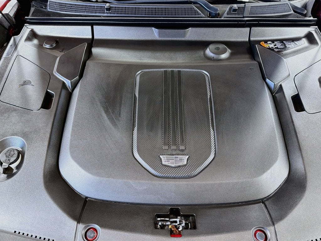 2024 Cadillac LYRIQ Sport