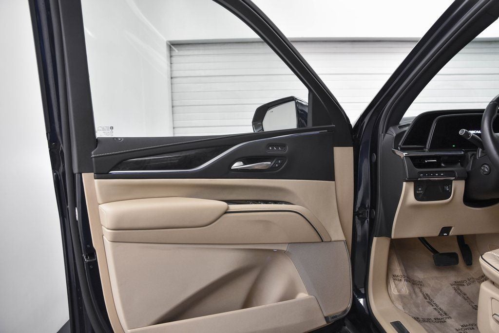 2024 Cadillac Escalade ESV Premium