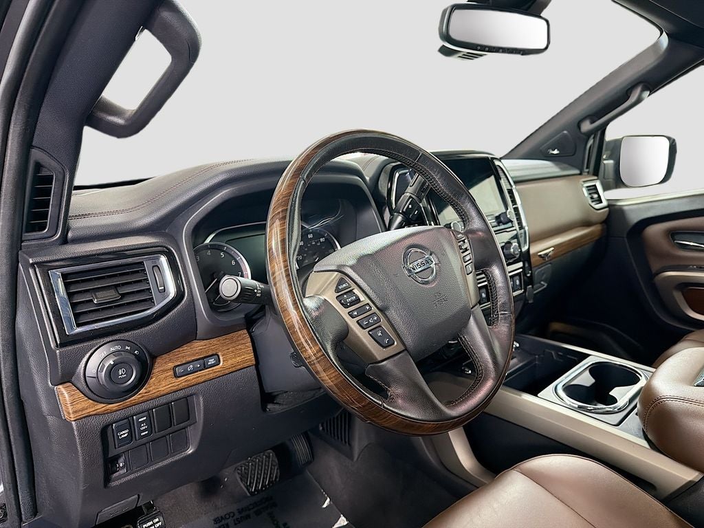 2021 Nissan Titan Platinum Reserve