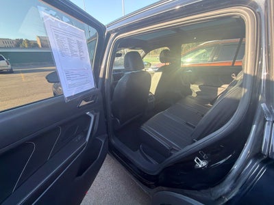 2022 Volkswagen Tiguan 2.0T SE R-Line Black