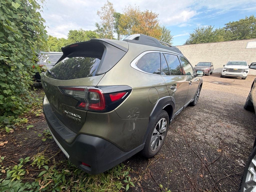 2025 Subaru Outback Touring XT