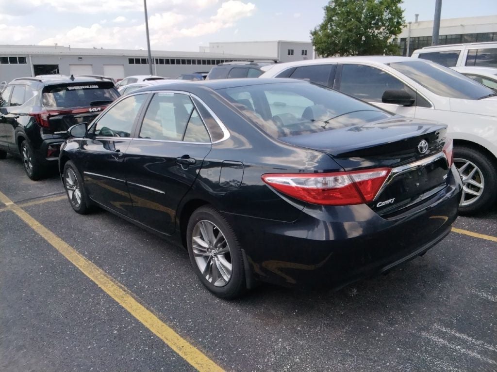 2016 Toyota Camry SE
