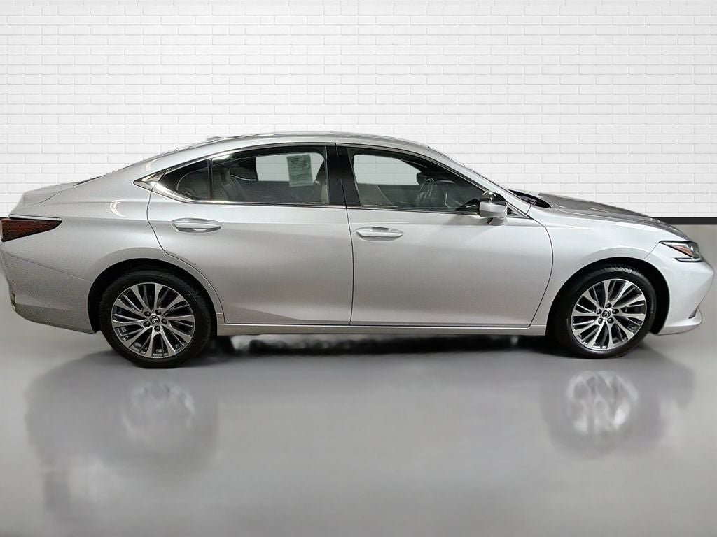 2021 Lexus ES 250