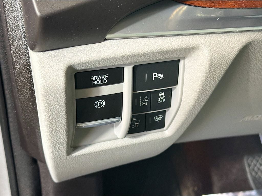 2017 Acura MDX 3.5L SH-AWD w/Advance Package