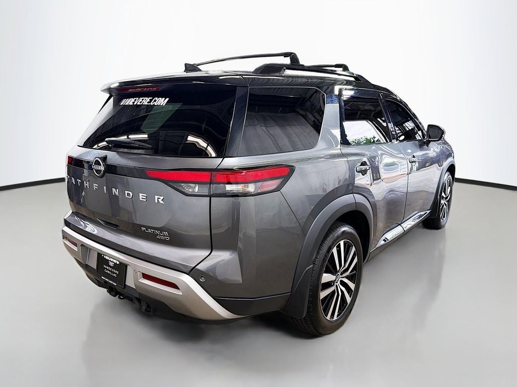 2024 Nissan Pathfinder Platinum
