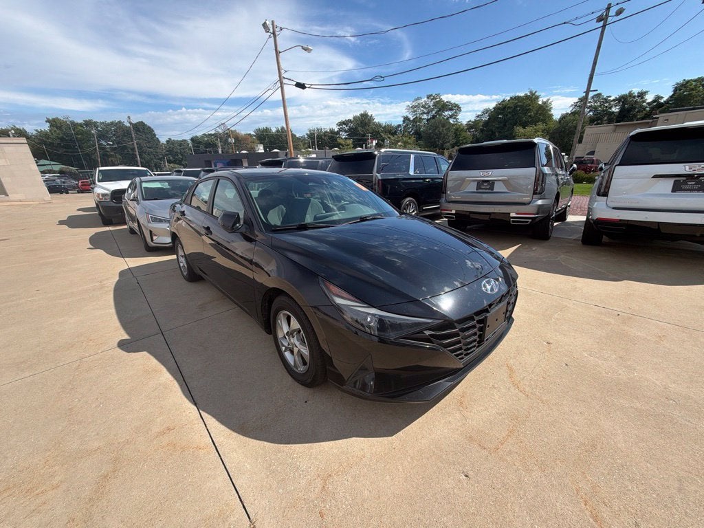 2021 Hyundai Elantra SE