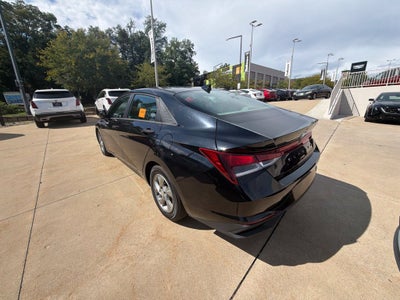 2021 Hyundai Elantra SE