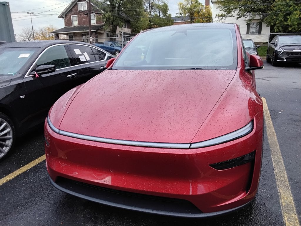 2026 Tesla Model Y Long Range