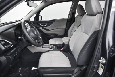 2023 Subaru Forester Base