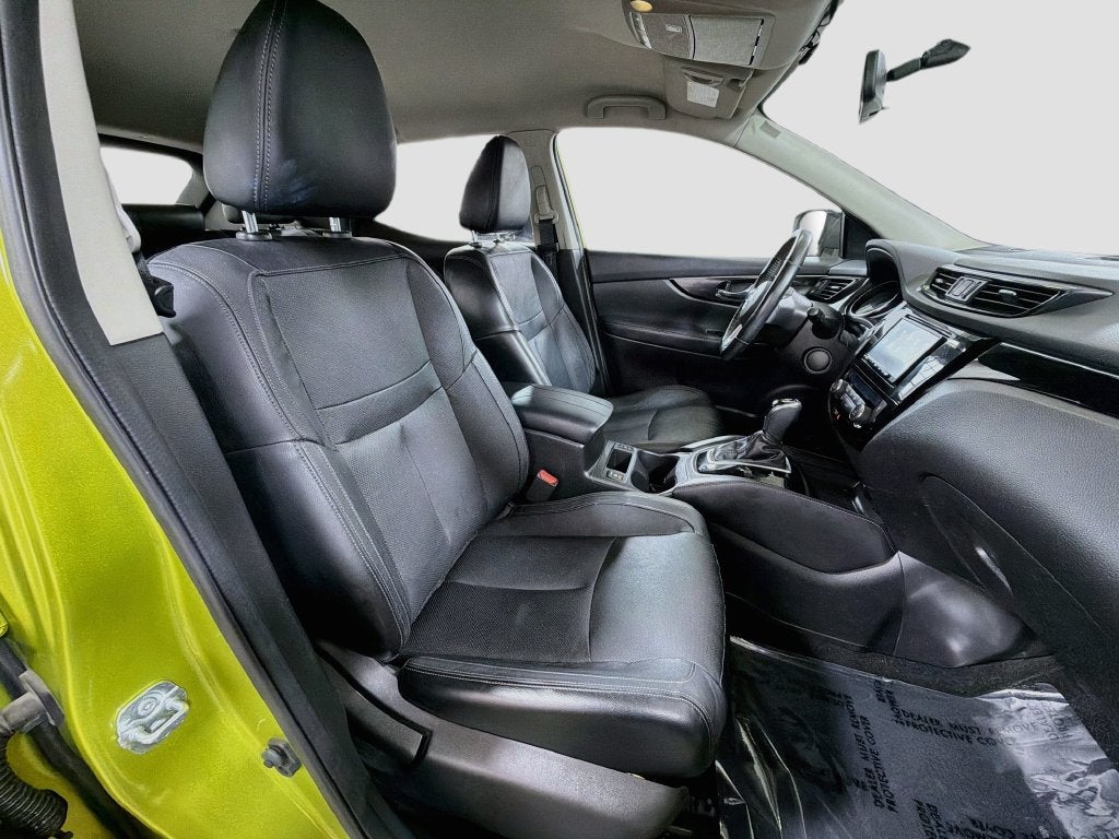 2017 Nissan Rogue Sport SL