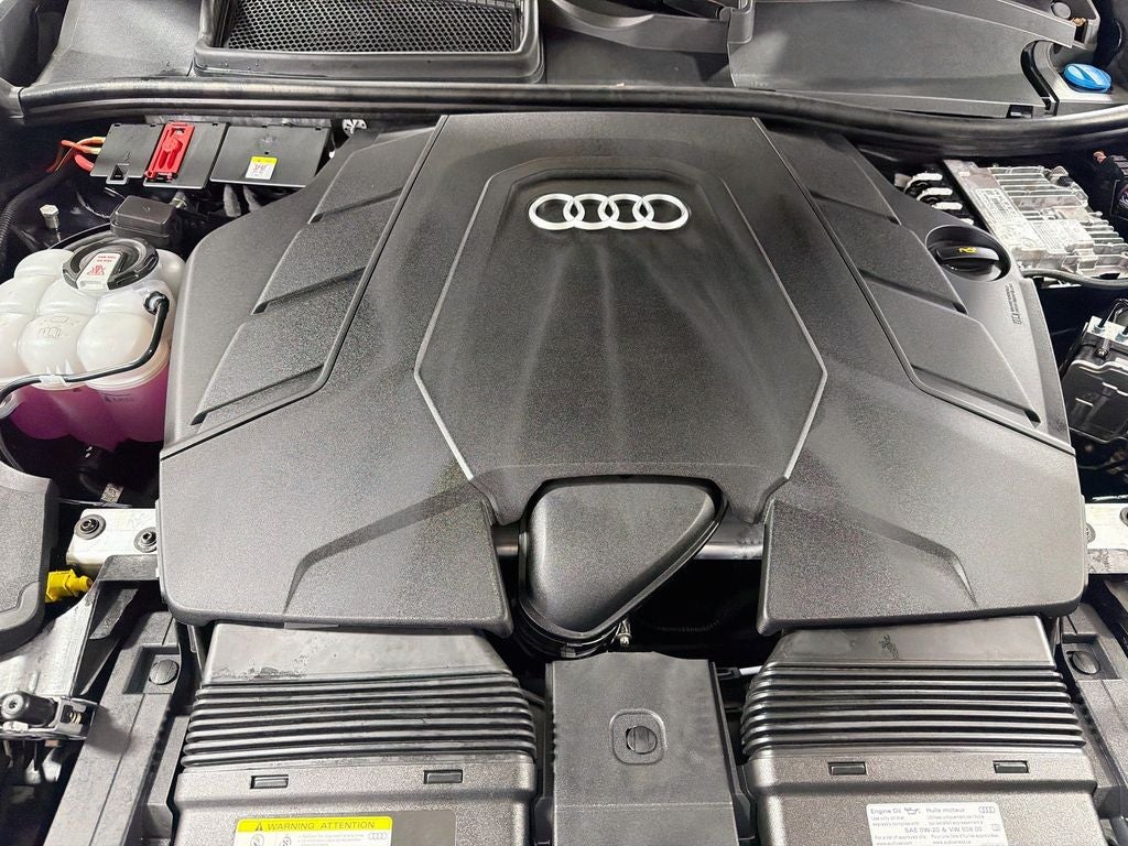 2025 Audi Q8 55 Premium Plus quattro