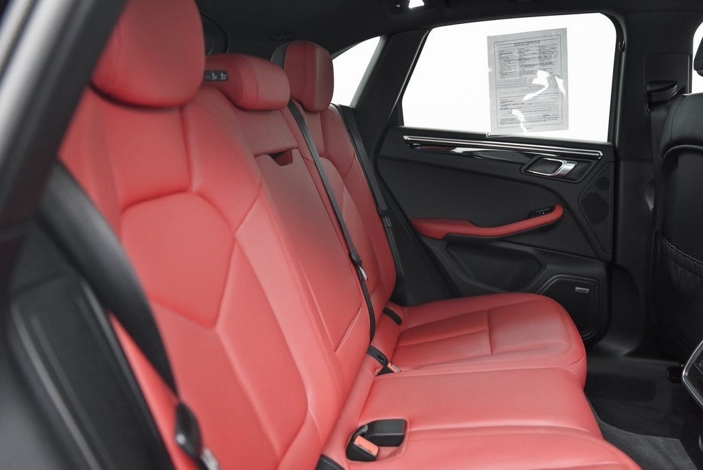 2021 Porsche Macan S