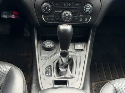 2020 Jeep Cherokee Lux