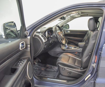 2020 Jeep Grand Cherokee Summit