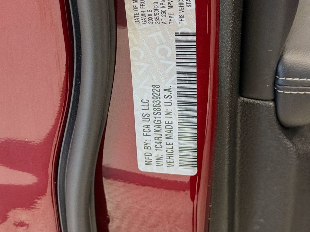 2025 Jeep Grand Cherokee L Laredo