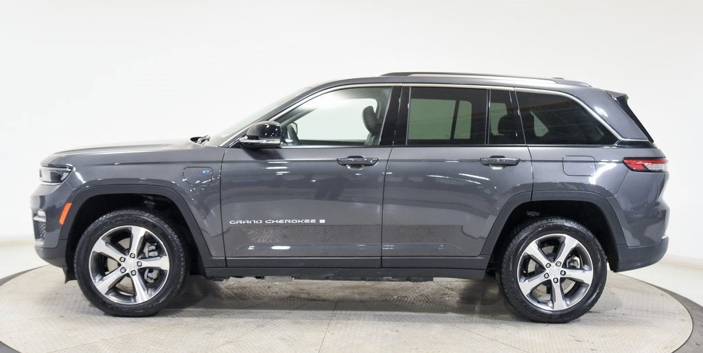 2022 Jeep Grand Cherokee 4xe BASE