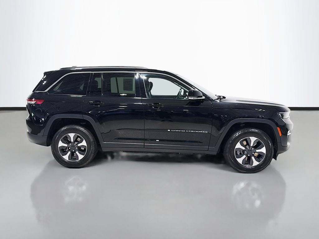 2022 Jeep Grand Cherokee 4xe BASE
