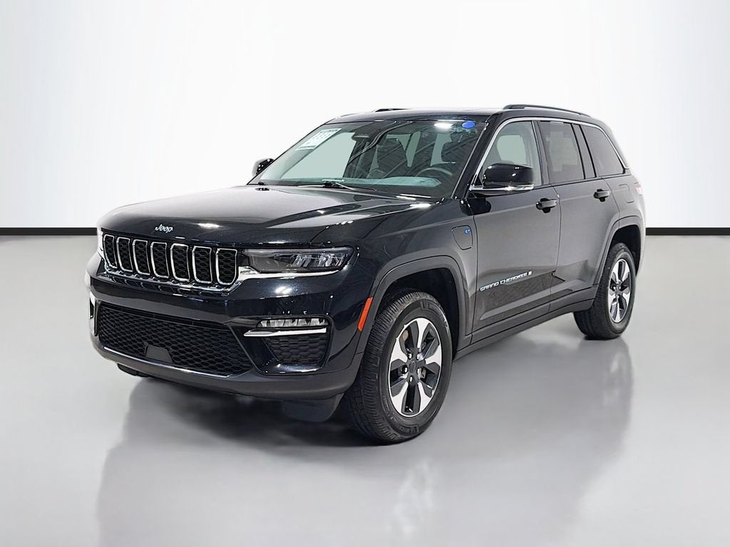 2022 Jeep Grand Cherokee 4xe BASE