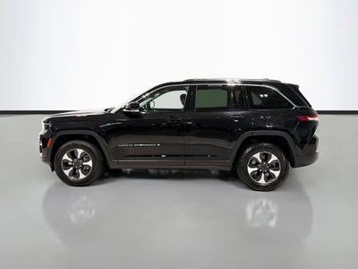 2022 Jeep Grand Cherokee 4xe BASE