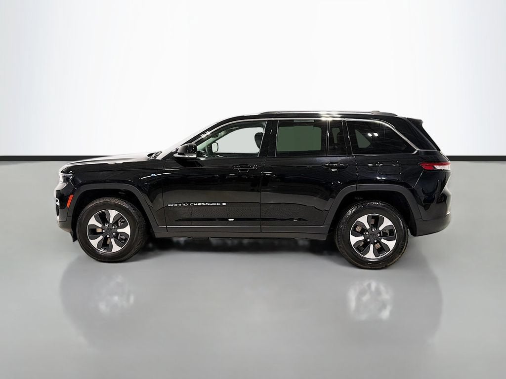 2022 Jeep Grand Cherokee 4xe BASE