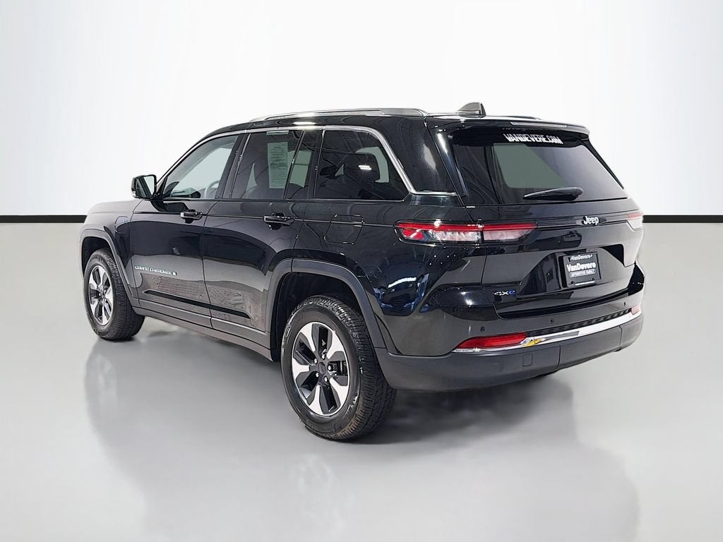 2022 Jeep Grand Cherokee 4xe BASE