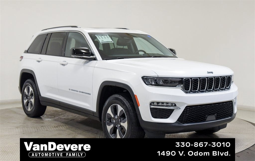 2022 Jeep Grand Cherokee 4xe BASE